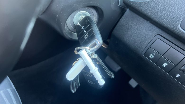 Kia Venga 1.6 3 5dr Auto [6] Petrol Hatchback